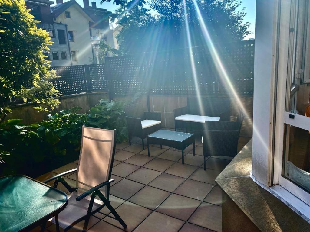 New Apartment & Terrace. Steps To Ondarreta Beach Añorga-Lugariz Екстериор снимка